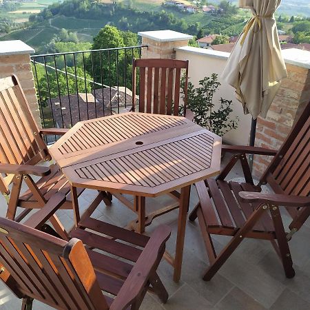 Casa Mantel Holiday Home Panoramic View In Langhe Novello Exterior foto
