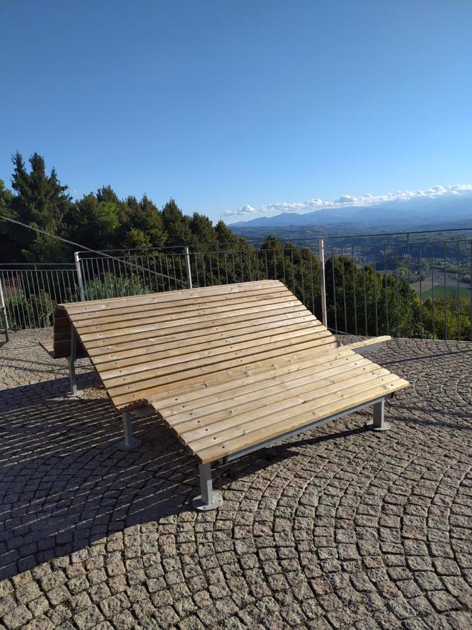 Casa Mantel Holiday Home Panoramic View In Langhe Novello Exterior foto