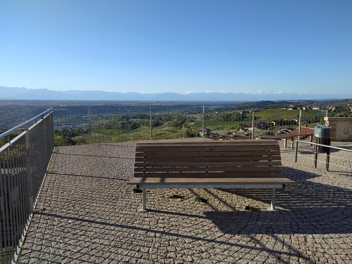 Casa Mantel Holiday Home Panoramic View In Langhe Novello Exterior foto
