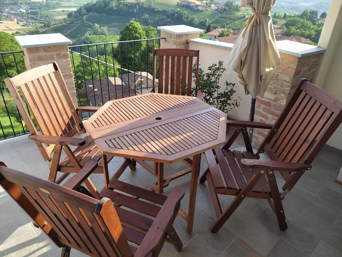 Casa Mantel Holiday Home Panoramic View In Langhe Novello Exterior foto